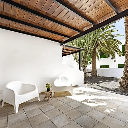 Tagoror 2 - Great Location דירה *